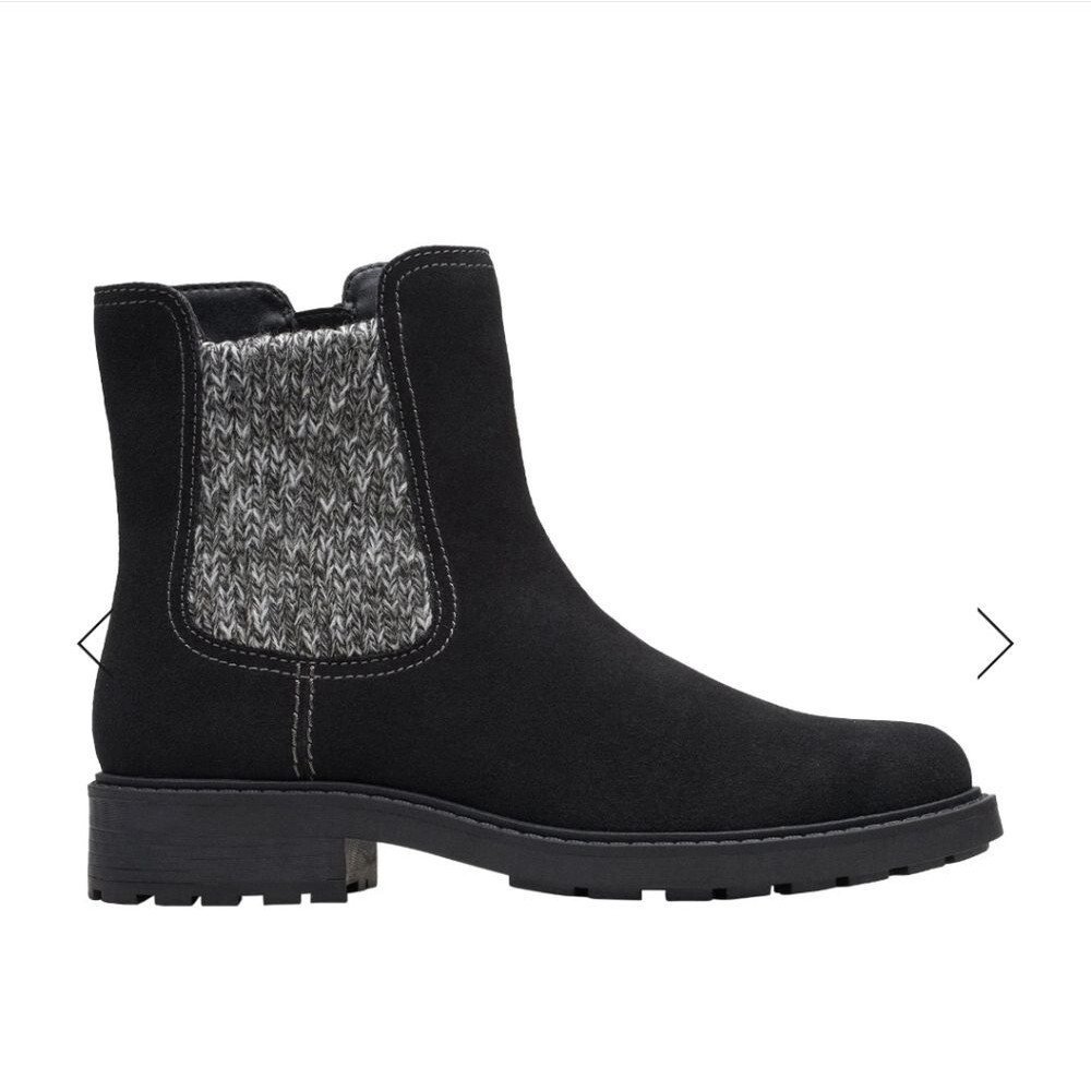 Clarks Women's Opal Sky Black Suede Chelsea Style Side Zip Ankle Boots Sz 8.5M - Picture 1 of 15